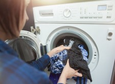 علت چروک شدن لباس در ماشین لباسشویی آاگ